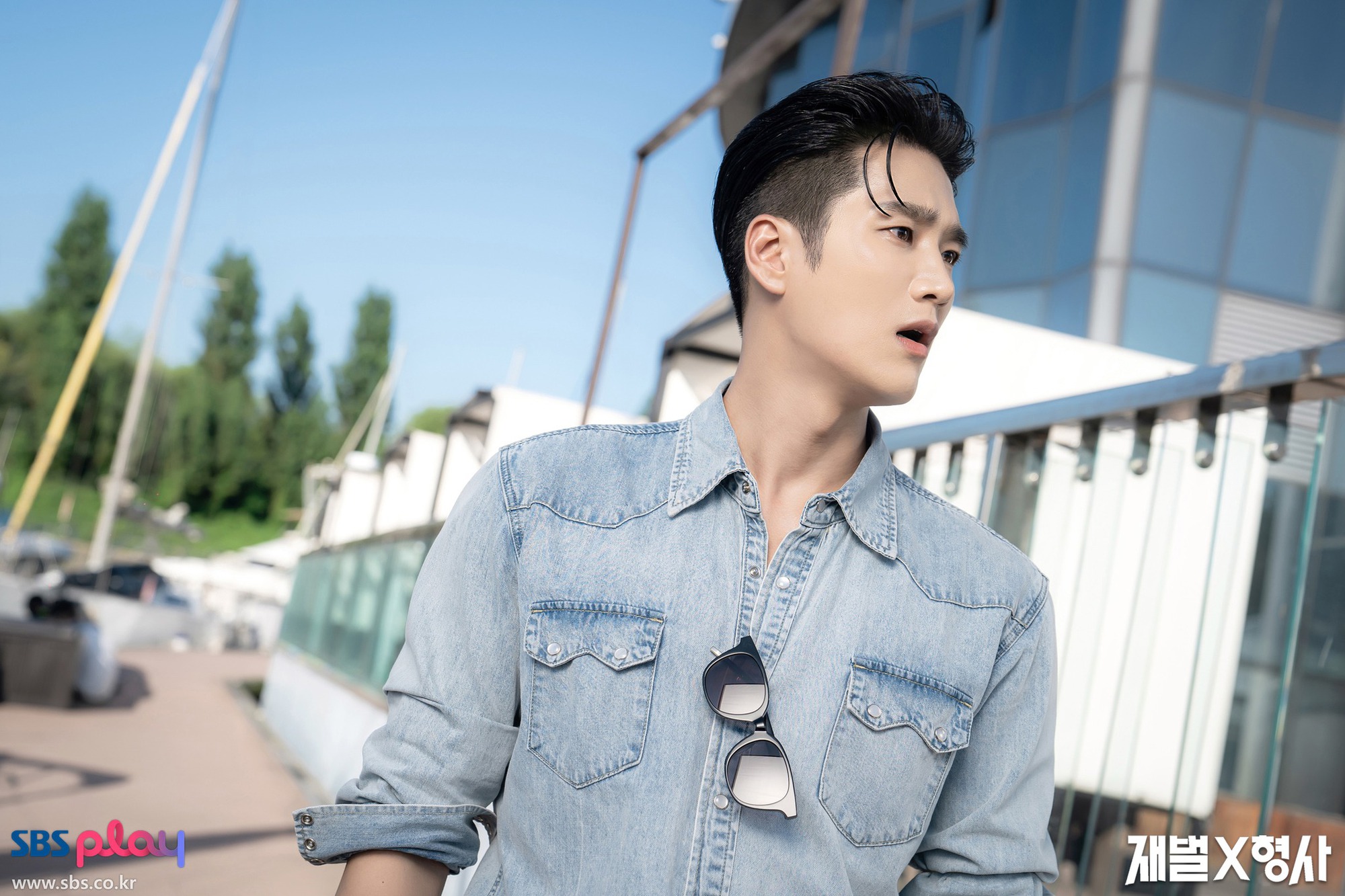 Bộ phim leo top 1 rating cả nước, con số tăng gần gấp đ&ocirc;i chỉ sau 2 tập nhờ nam ch&iacute;nh xuất sắc kh&oacute; tin- Ảnh 2.