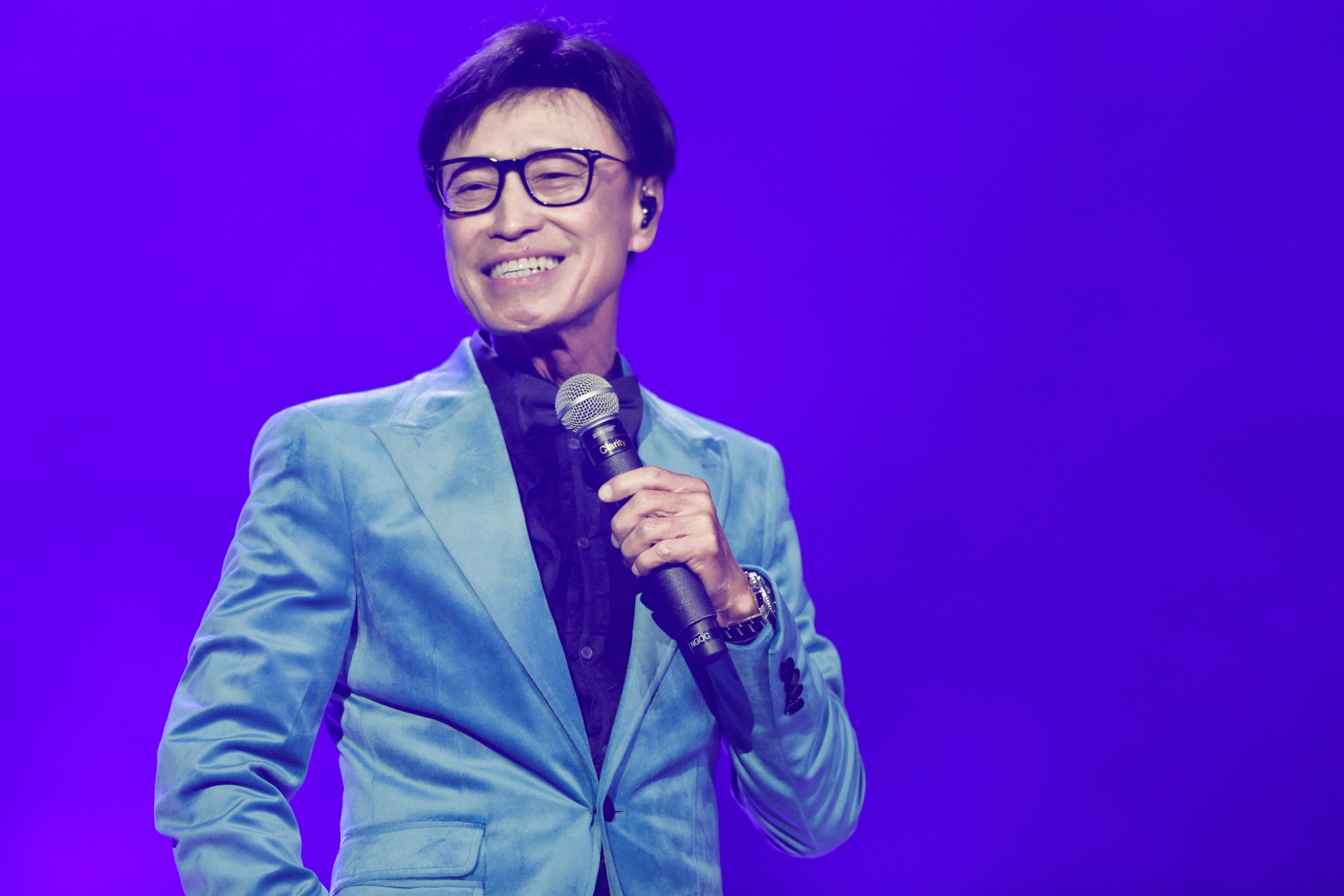 Storii Concert 02: Hà Anh Tuấn lập “boyband” đa thế hệ, khơi gợi hoài niệm thanh xuân qua những bản hit cũ- Ảnh 8. Storii Concert 02: Hà Anh Tuấn lập “boyband” đa thế hệ, khơi gợi hoài niệm thanh xuân qua những bản hit cũ- Ảnh 8.