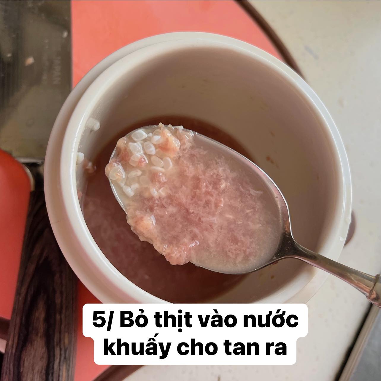 Nấu nướng cầu kì là chuyện bất khả thi, mẹ 9x bận rộn nấu cháo cho con đơn giản mà ngon như trên mạng - Ảnh 7.