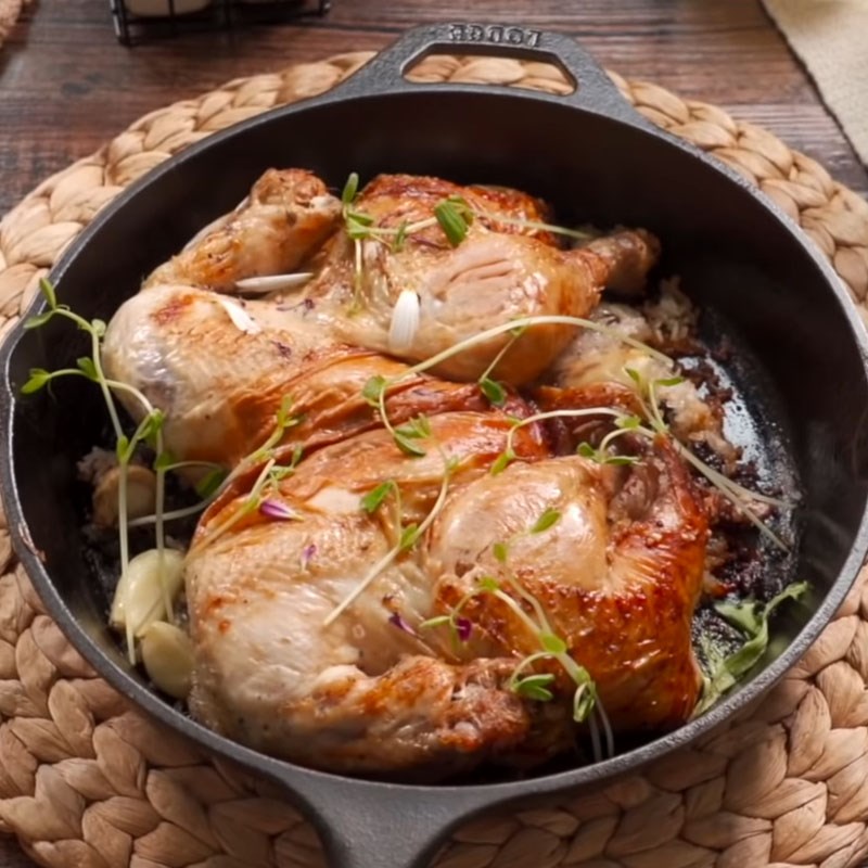 Mẹo l&agrave;m g&agrave; nướng nguy&ecirc;n con đơn giản tại nh&agrave; - Ảnh 14.