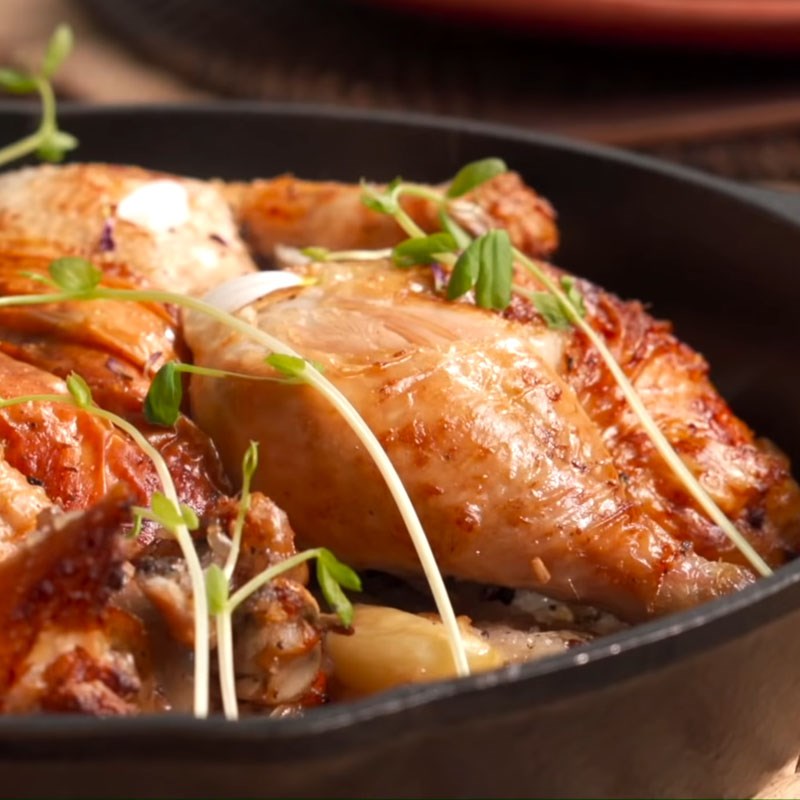 Mẹo l&agrave;m g&agrave; nướng nguy&ecirc;n con đơn giản tại nh&agrave; - Ảnh 13.