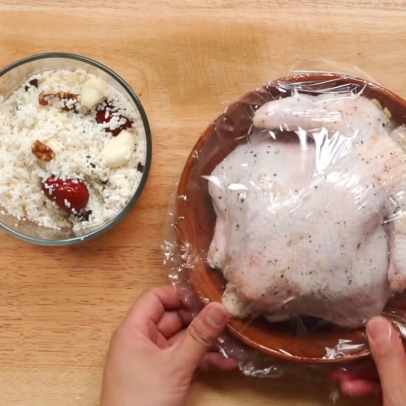 Mẹo l&agrave;m g&agrave; nướng nguy&ecirc;n con đơn giản tại nh&agrave; - Ảnh 8.