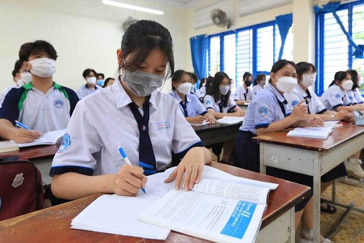 Nhiều tỉnh thành "quay xe", giảm môn thi vào lớp 10 năm học 2024 - 2025 - Ảnh 1.