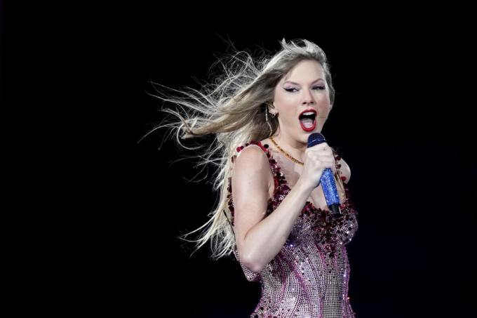 Taylor Swift đi máy bay riêng đến Singapore quá sớm, nơi lưu trú bị lộ: Người hâm mộ kêu gọi tôn trọng sự riêng tư - Ảnh 7.
