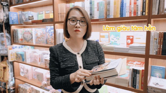 Khánh Vy để lộ khoảnh khắc quẹt thẻ đen, làm &quot;phú bà&quot; đưa chị gái đi shopping: Thích là mua, không cần sale hay nhìn giá! - Ảnh 7.