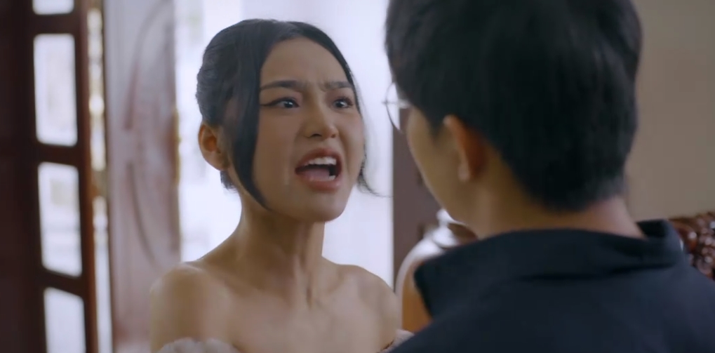 "Chúng ta của 8 năm sau" gây xôn xao với tình tiết tiểu tam suýt sảy thai và tuyên bố của ông chồng ngoại tình- Ảnh 2. "Chúng ta của 8 năm sau" gây xôn xao với tình tiết tiểu tam suýt sảy thai và tuyên bố của ông chồng ngoại tình- Ảnh 2.