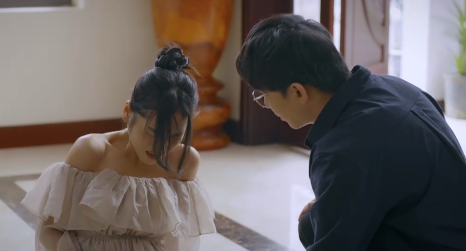 "Chúng ta của 8 năm sau" gây xôn xao với tình tiết tiểu tam suýt sảy thai và tuyên bố của ông chồng ngoại tình- Ảnh 4. "Chúng ta của 8 năm sau" gây xôn xao với tình tiết tiểu tam suýt sảy thai và tuyên bố của ông chồng ngoại tình- Ảnh 4.