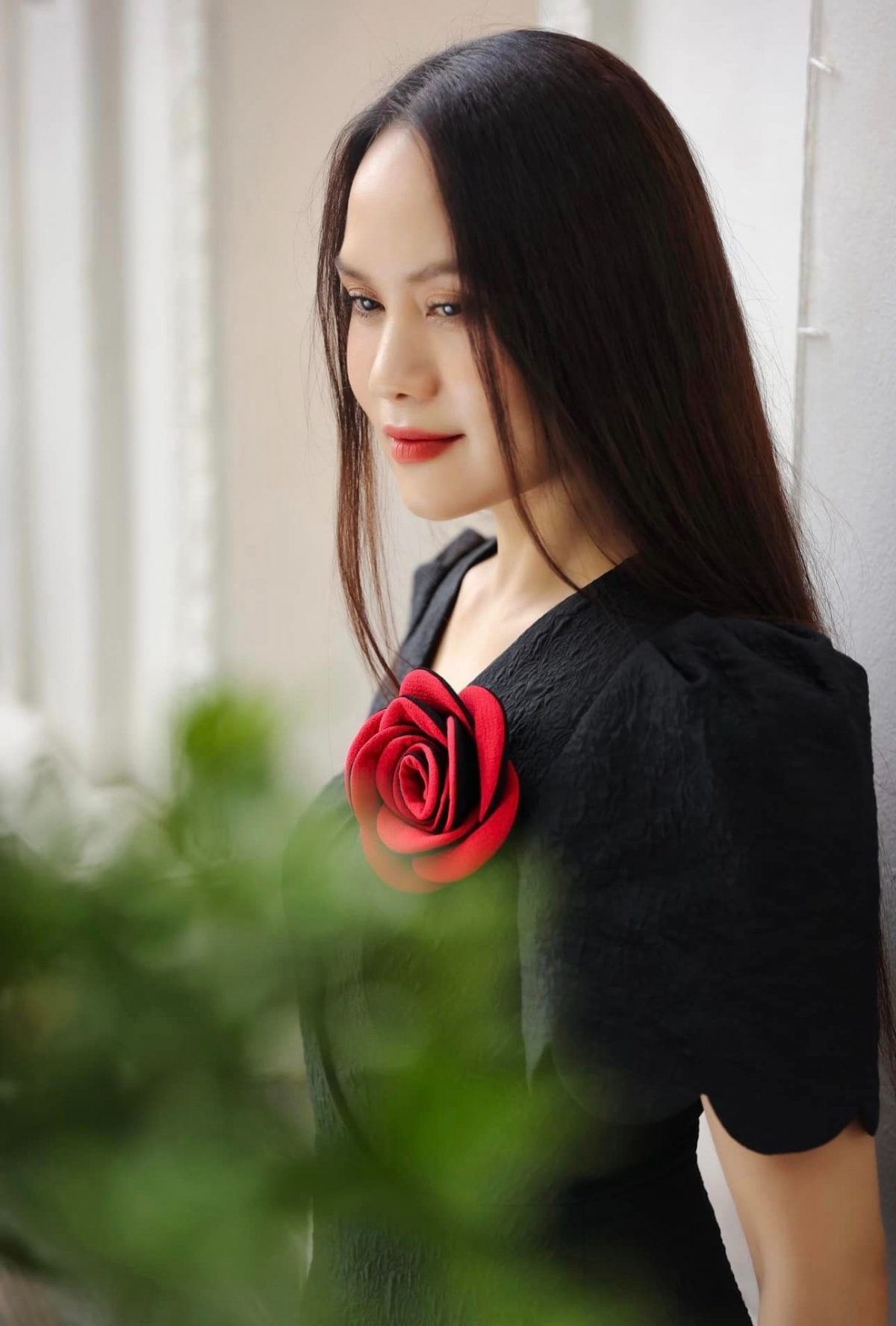Nữ NSND từng kiếm 7 chỉ vàng/ngày, mỗi hôm mặc một bộ đồ diễn giá 2 chỉ vàng, U50 nhan sắc vẫn trẻ đẹp- Ảnh 3. Nữ NSND từng kiếm 7 chỉ vàng/ngày, mỗi hôm mặc một bộ đồ diễn giá 2 chỉ vàng, U50 nhan sắc vẫn trẻ đẹp- Ảnh 3.