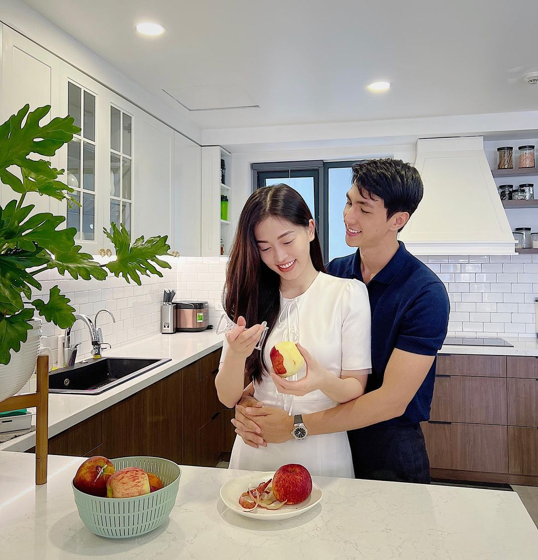 Cặp đôi Bình An - Phương Nga tất bật trang trí nhà đón Tết, chẳng decor cầu kỳ vẫn khiến dân tình trầm trồ- Ảnh 1.