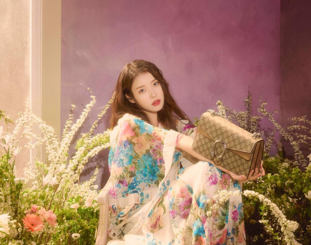 IU: Cô bé “hạt tiêu” sở hữu thành tích hàng đầu làng giải trí Hàn - Ảnh 6.