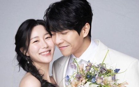 HOT: Lee Seung Gi chào đón con gái đầu lòng sau gần 1 năm kết hôn