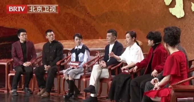 Xuất hiện "b&uacute;p b&ecirc; m&agrave;n ảnh" mới khiến người gặp người thương, được cả đo&agrave;n phim cưng chiều v&igrave; 1 l&yacute; do - Ảnh 3.