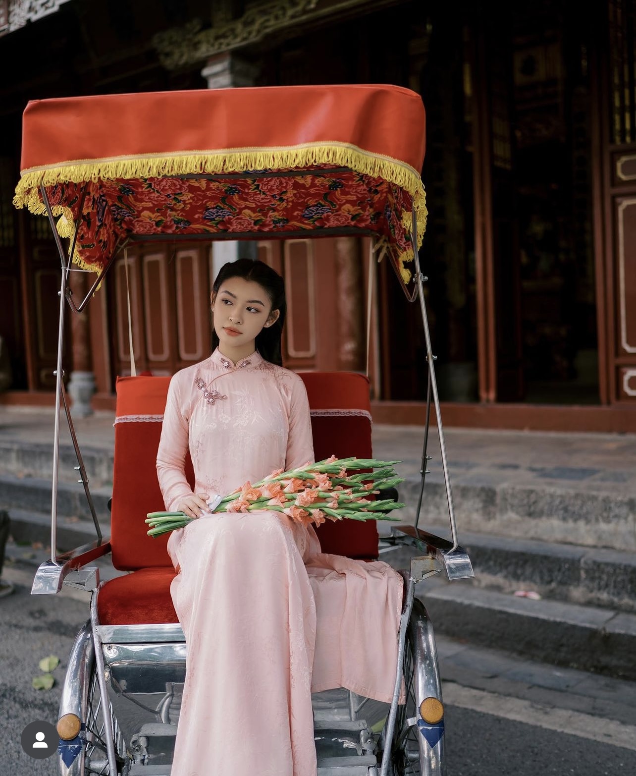 Instagram của hội con nhà giàu Việt những ngày cận Tết: Áo dài, áo bà ba thi nhau phủ sóng- Ảnh 20.