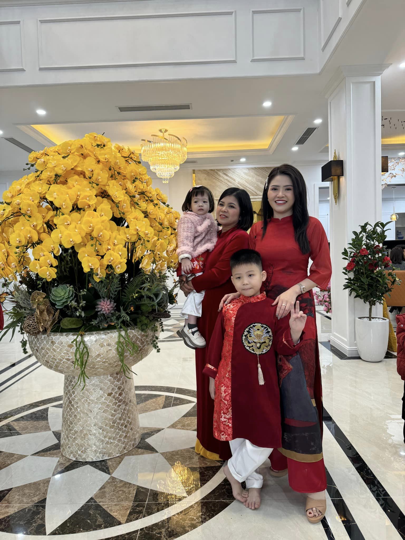 Nàng dâu tặng mẹ chồng căn biệt thự sang xịn, Tết đến chẳng phải làm gì vì đã có mẹ &quot;cân tất&quot;- Ảnh 3.