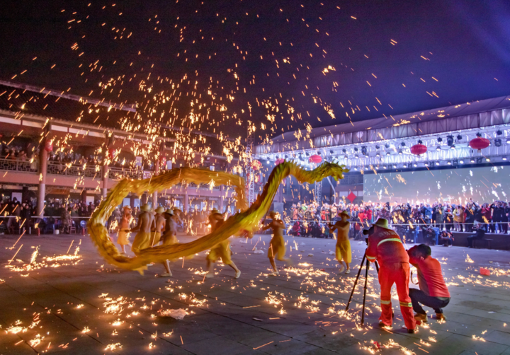 Ý nghĩa điệu múa rồng trong văn hóa Trung Quốc - Ảnh 3.