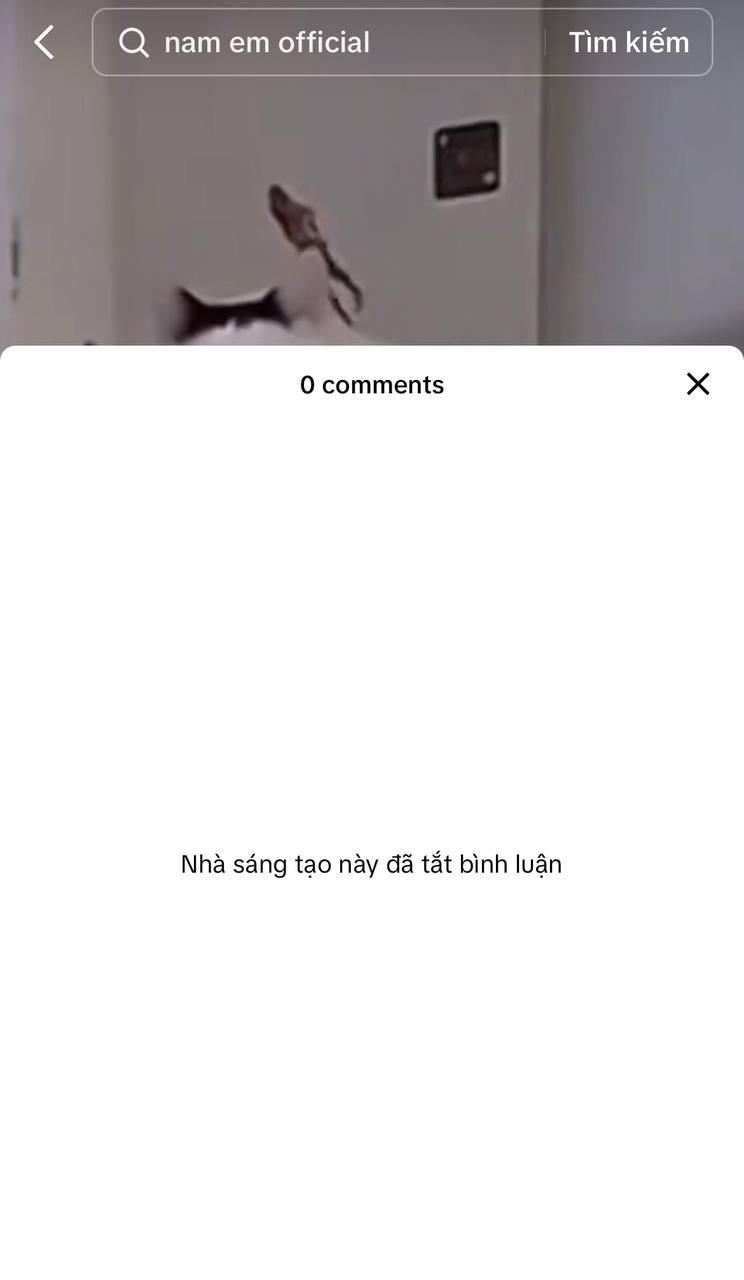 Sau khi bị phạt 37,5 triệu đồng, Nam Em xóa các bài đăng và khoá bình luận trên trang thường livestream - Ảnh 1. Sau khi bị phạt 37,5 triệu đồng, Nam Em xóa các bài đăng và khoá bình luận trên trang thường livestream - Ảnh 1.