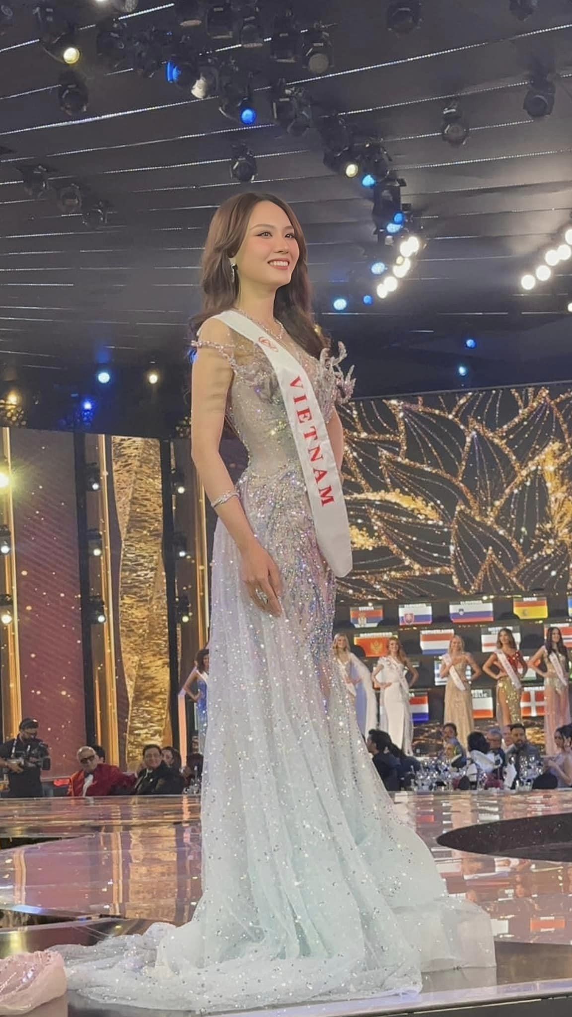Mai Phương về Việt Nam hậu trượt top 12 Miss World: Phương Nhi tiếp tục vắng mặt- Ảnh 9.