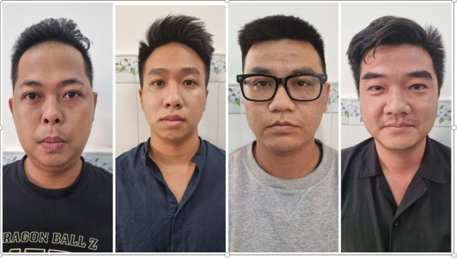 Bắt nh&oacute;m giả nh&acirc;n vi&ecirc;n ng&acirc;n h&agrave;ng lừa chủ thẻ t&iacute;n dụng - Ảnh 1.