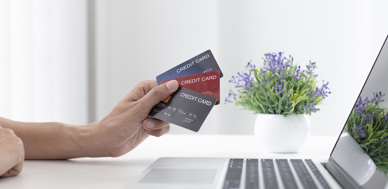 Sau khi học được cách phát triển 4 thói quen tốt này, thẻ tín dụng đã trở thành công cụ tiết kiệm tiền của tôi - Ảnh 4.
