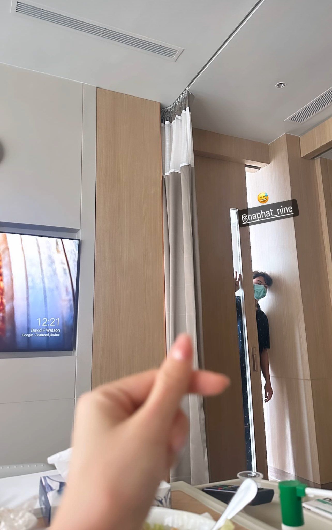 Baifern bất ngờ nhập viện truyền nước biển, bạn trai Nine Naphat lập tức có động thái đáng chú ý- Ảnh 2. Baifern bất ngờ nhập viện truyền nước biển, bạn trai Nine Naphat lập tức có động thái đáng chú ý- Ảnh 2.