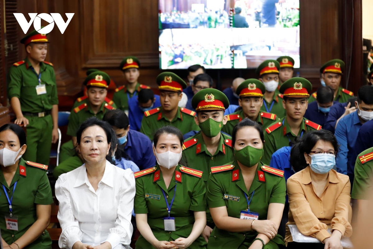 Vụ án Vạn Thịnh Phát: Được cho mật khẩu nhà riêng để đặt thùng xốp đựng tiền - Ảnh 3. Vụ án Vạn Thịnh Phát: Được cho mật khẩu nhà riêng để đặt thùng xốp đựng tiền - Ảnh 3.