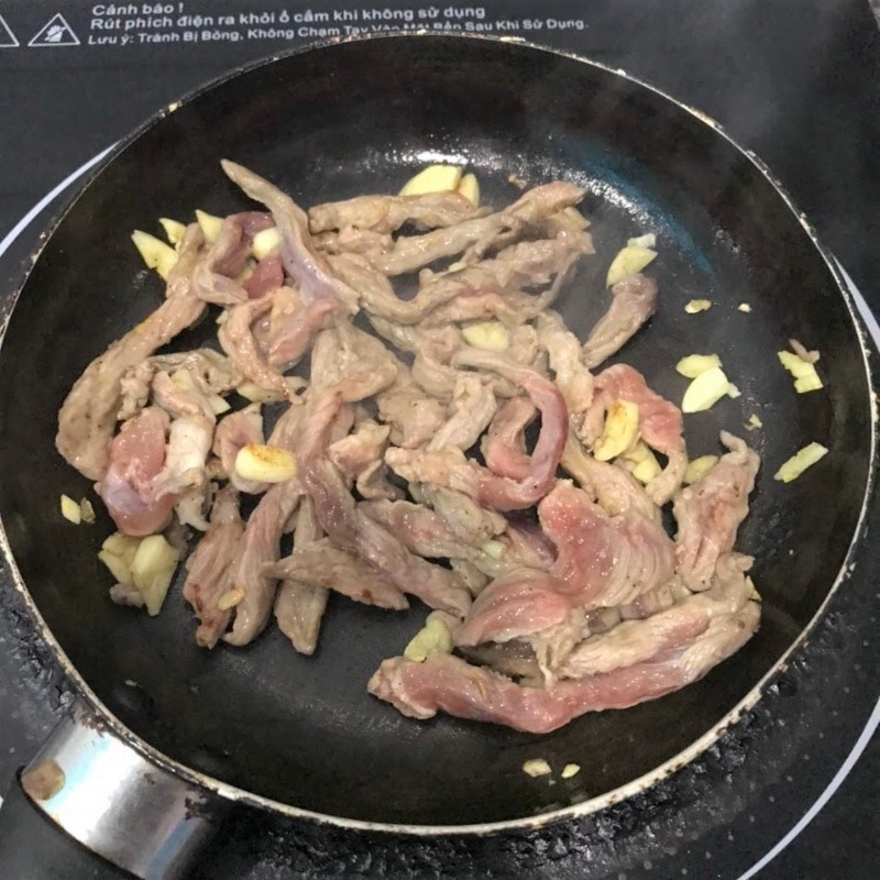 Công thức làm món thịt bò xào lá lốt, ăn là ghiền - Ảnh 9.