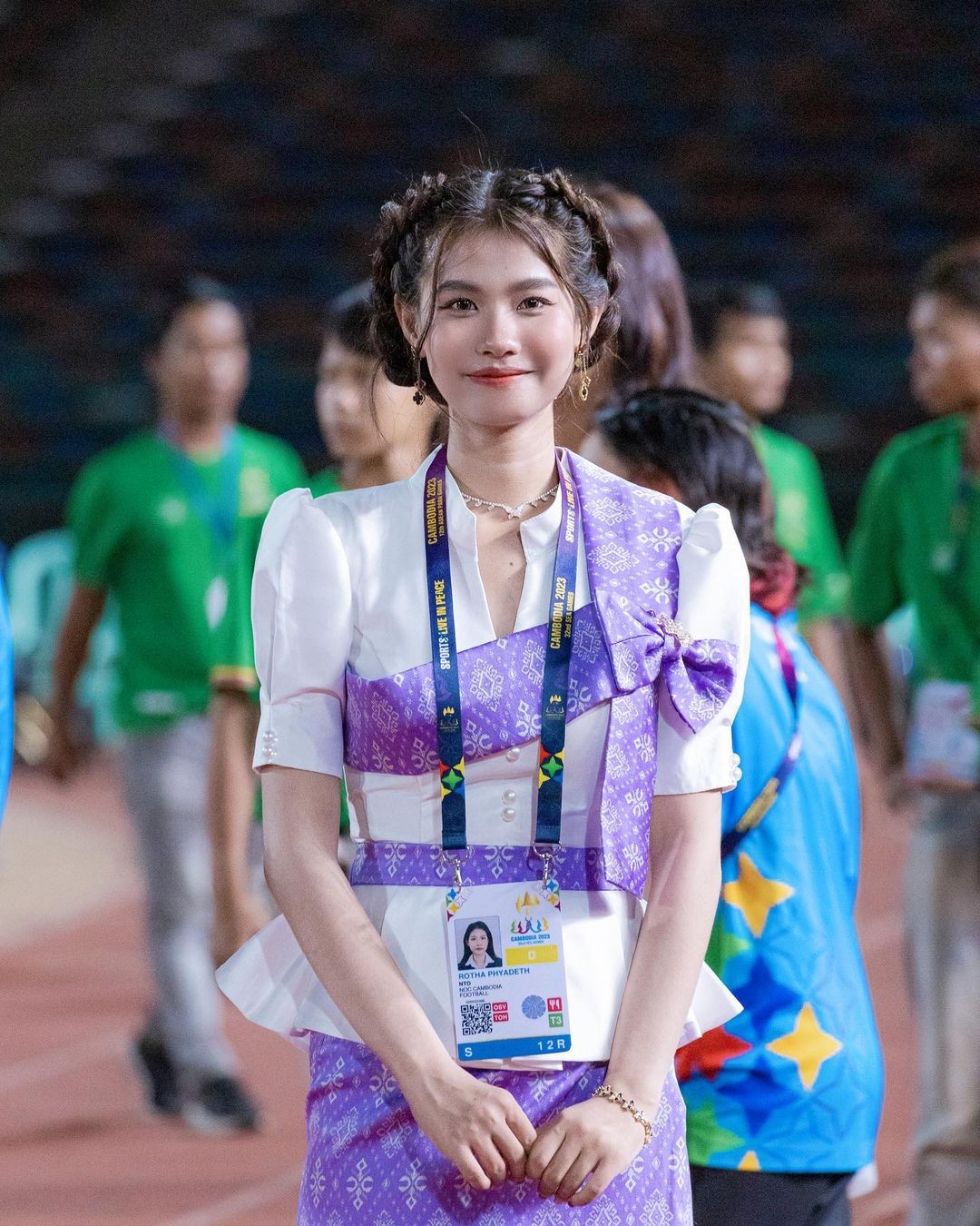 Tân Hoa hậu Trái Đất Campuchia bị chê nhạt nhòa - Ảnh 7.