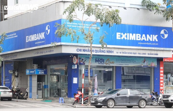 Nợ thẻ tín dụng Eximbank 8,5 triệu, phải trả 8,8 tỷ: Hai bên bắt đầu làm việc - Ảnh 1.