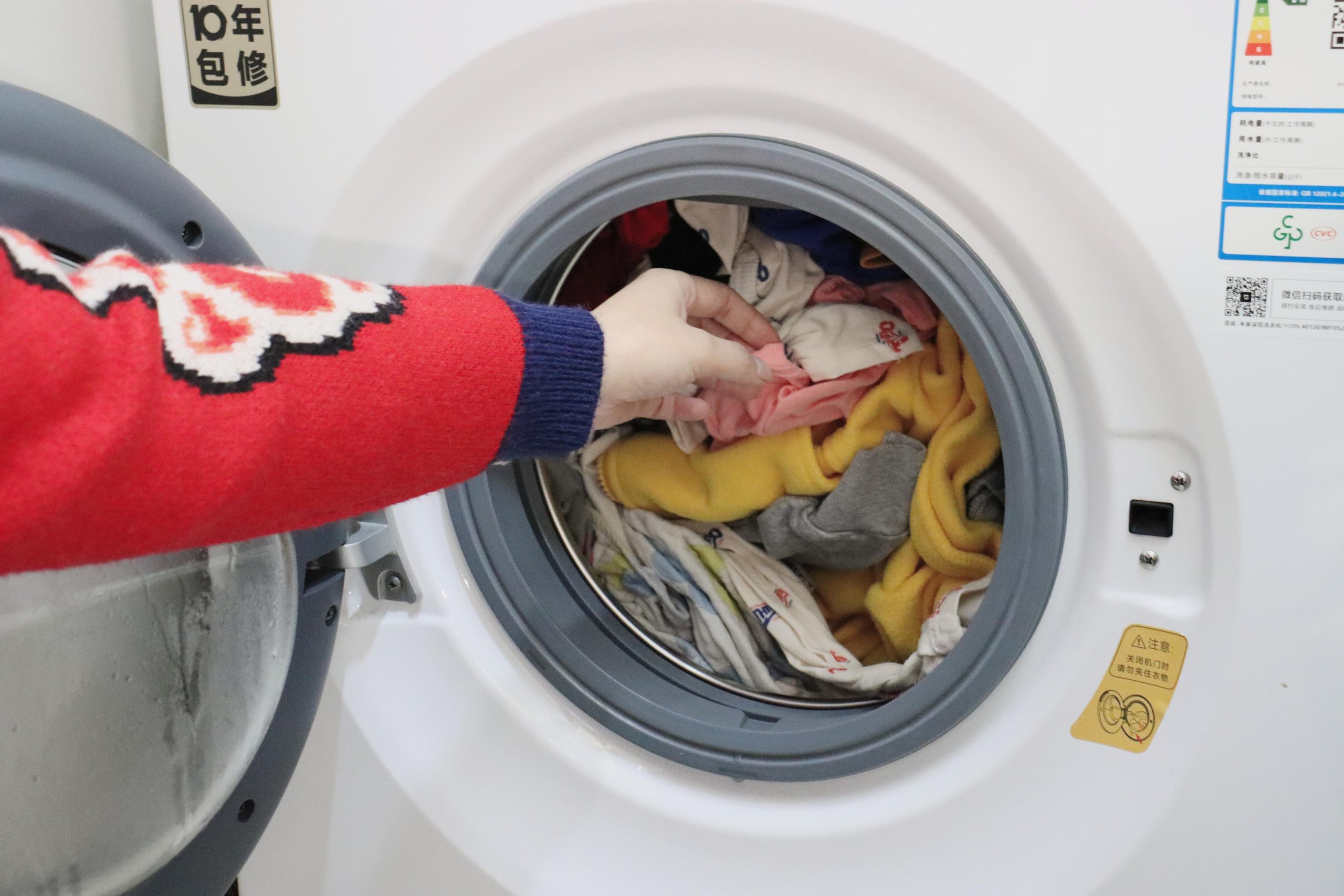 Chữ “KG” trên máy giặt ám chỉ trọng lượng quần áo khô hay trọng lượng quần áo ướt? Rất nhiều người đã nhầm - Ảnh 2.