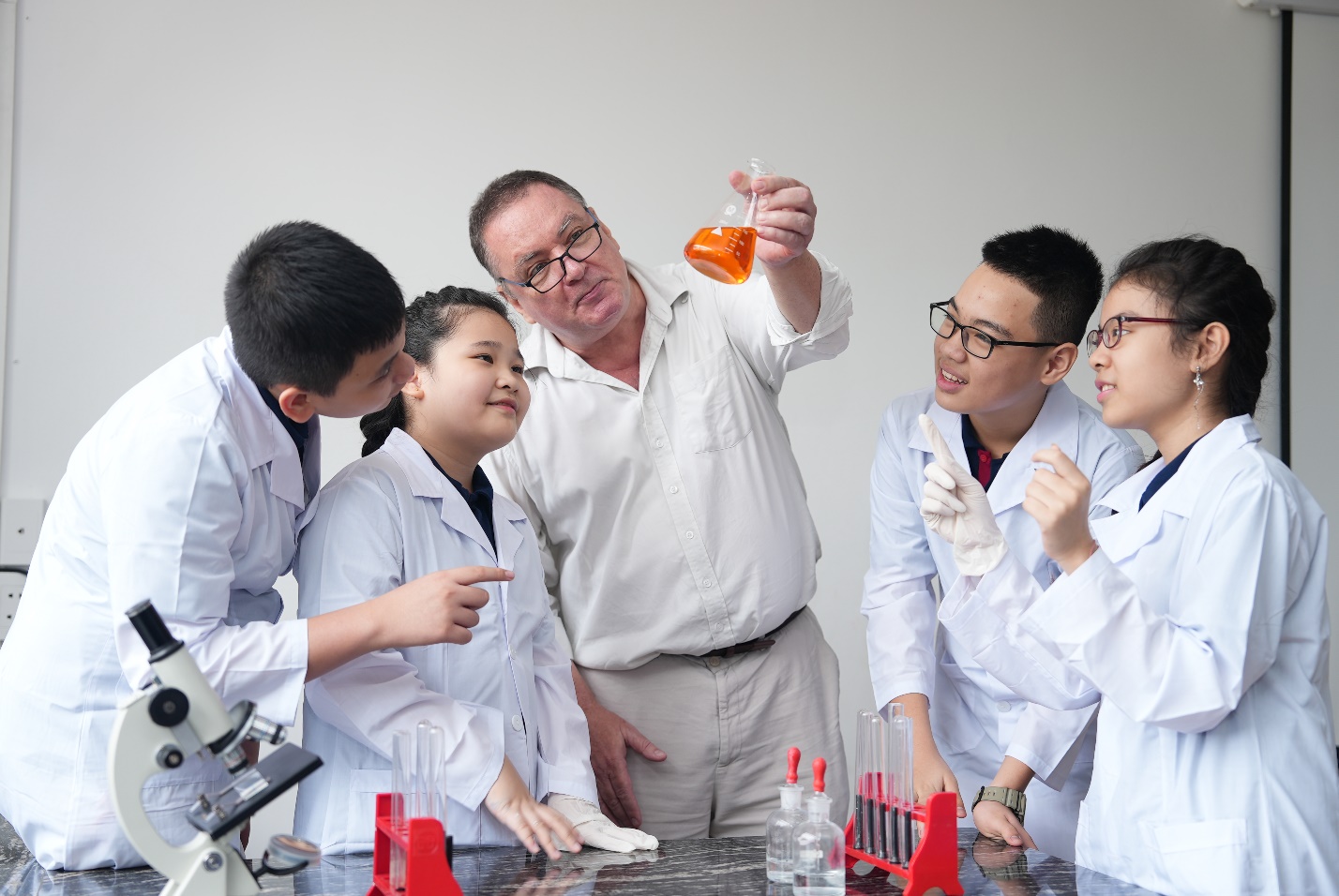B&iacute; quyết &lsquo;chinh phục&rsquo; IELTS 7.0 của học sinh THCS Thực nghiệm Victory - Ảnh 3.