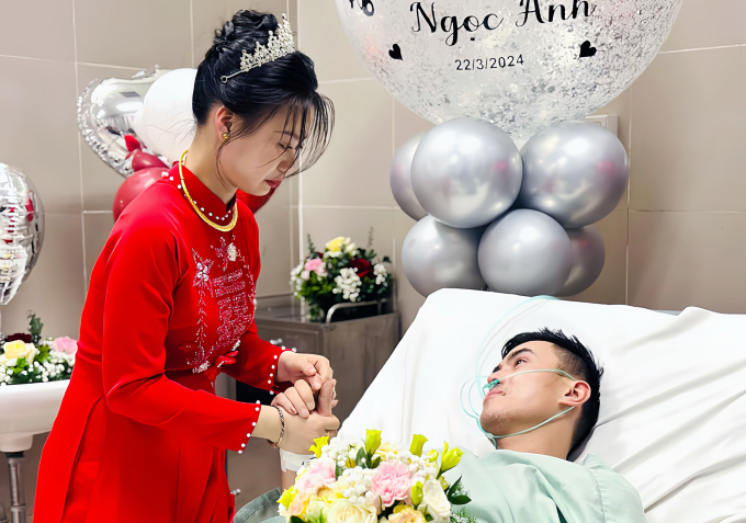 Đám cưới hot ở Lạng Sơn: Cô dâu trao nhẫn cho chú rể ngay trên giường bệnh - Ảnh 1.