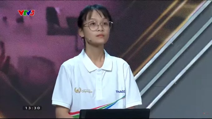 Thi đấu &quot;cực chất&quot;, nữ sinh Hà Nội giành vòng nguyệt quế trận thi tuần cuối cùng của Olympia Quý II - Ảnh 3.