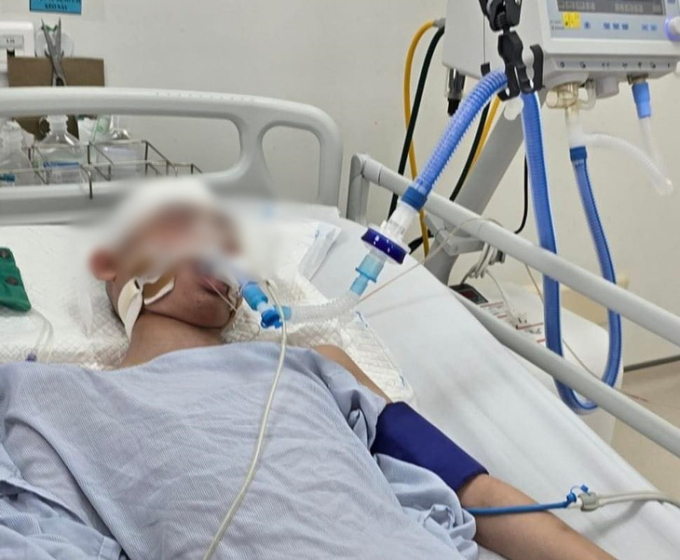 Toàn cảnh vụ nam sinh lớp 8 bị đánh chết não: Bắt nguồn từ mâu thuẫn khi chơi bóng rổ, gia đình xác định mất con - Ảnh 1. Toàn cảnh vụ nam sinh lớp 8 bị đánh chết não: Bắt nguồn từ mâu thuẫn khi chơi bóng rổ, gia đình xác định mất con - Ảnh 1.