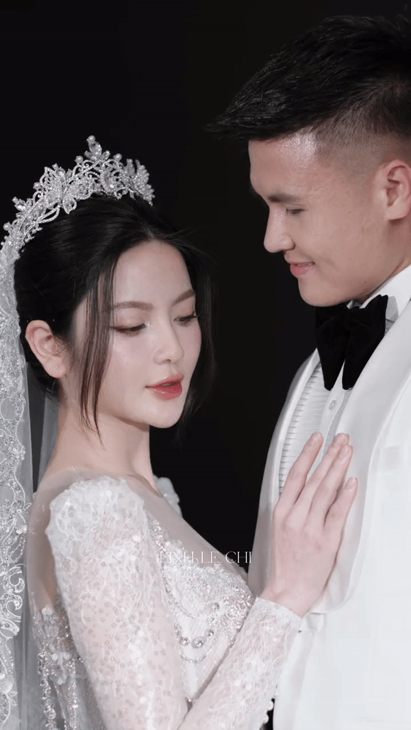 Bàn tay &quot;trống trơn&quot; của Chu Thanh Huyền trước ngày cưới Quang Hải bỗng trở thành chuyện tranh cãi- Ảnh 1.