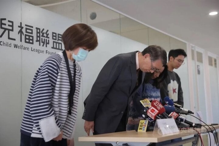 Hai bảo mẫu Đài Loan tra tấn bé trai 1 tuổi đến chết gây phẫn nộ - Ảnh 1.