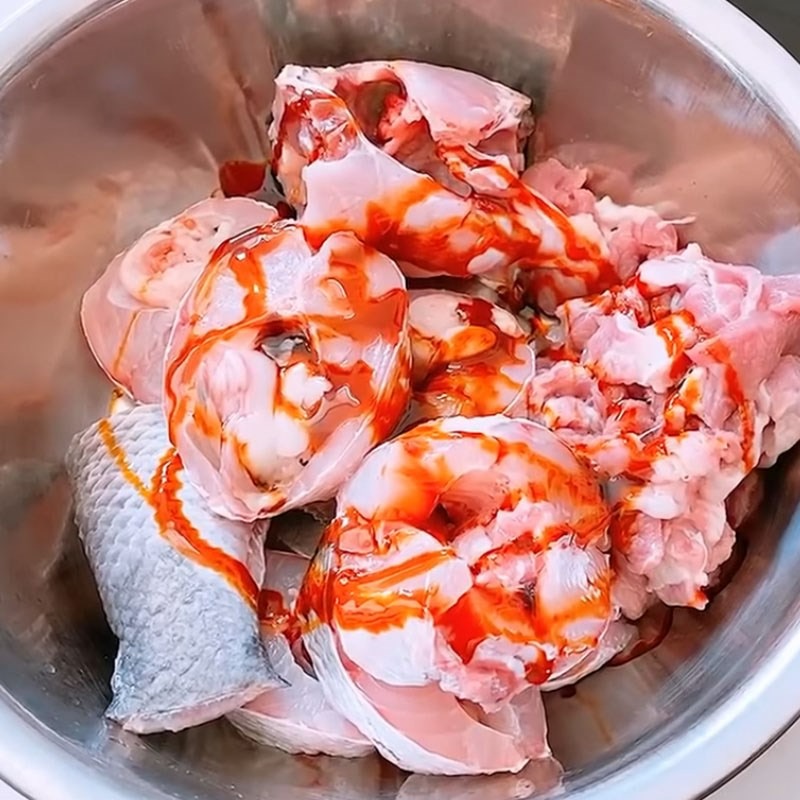 Bật mí cách làm món cá kho nước dừa thơm ngon, béo ngậy - Ảnh 7.