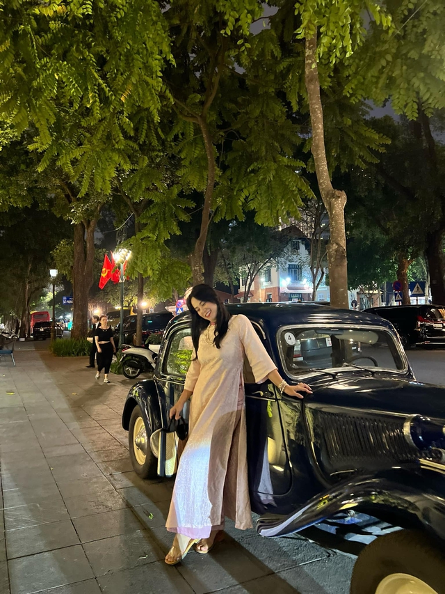 Vợ cũ Shark Bình bây giờ ra sao? Nhan sắc nữ doanh nhân ngày càng thăng hạng, thay đổi hẳn 1 điều trên MXH - Ảnh 2. Vợ cũ Shark Bình bây giờ ra sao? Nhan sắc nữ doanh nhân ngày càng thăng hạng, thay đổi hẳn 1 điều trên MXH - Ảnh 2.