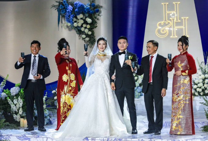 Hai điều Quang Hải dặn dò Chu Thanh Huyền ở đám cưới, ấn tượng nhất là thái độ với hai bên nội - ngoại - Ảnh 1.