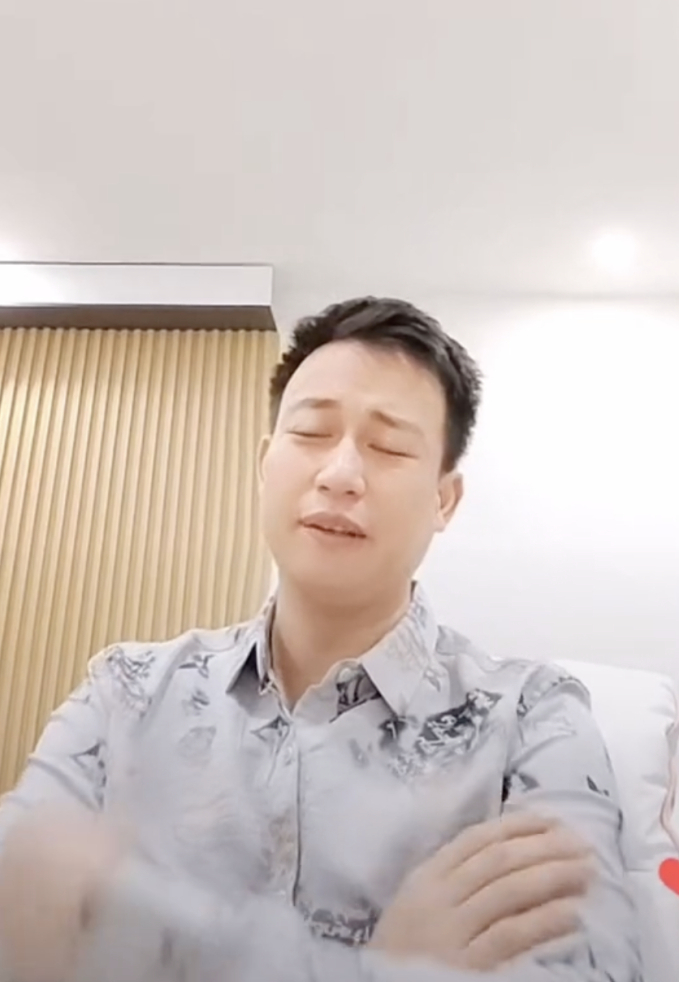Nam Em đắt show sau khi bị phạt 37,5 triệu, bạn trai cố tình nhận show trên sóng livestream? - Ảnh 2. Nam Em đắt show sau khi bị phạt 37,5 triệu, bạn trai cố tình nhận show trên sóng livestream? - Ảnh 2.