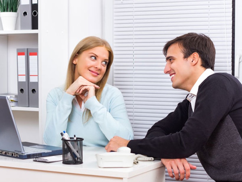Bất ngờ lý do đàn ông có vợ vẫn 'thả thính' phụ nữ khác - Ảnh 2. Bất ngờ lý do đàn ông có vợ vẫn 'thả thính' phụ nữ khác - Ảnh 2.
