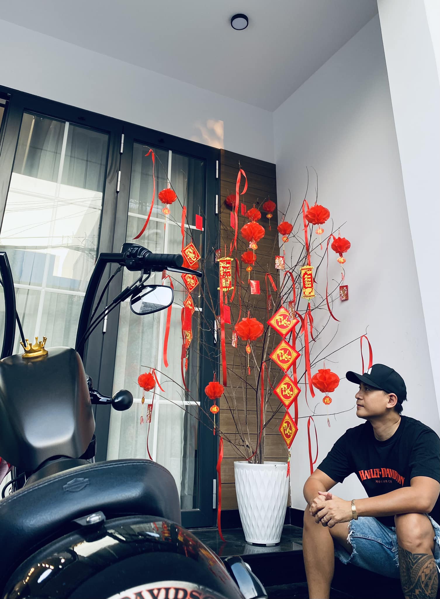 Sao nam Vbiz xác nhận đã đón con gái đầu lòng với vợ kém 17 tuổi - Ảnh 5. Sao nam Vbiz xác nhận đã đón con gái đầu lòng với vợ kém 17 tuổi - Ảnh 5.