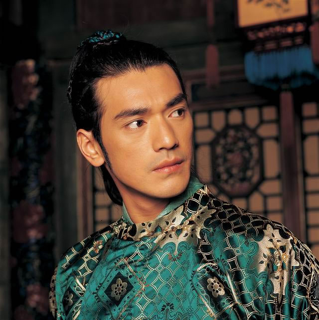 Nam thần có đôi mắt đẹp nhất showbiz xuống sắc khó nhận ra, 7 năm biến mất vì tính nết không ai chịu nổi - Ảnh 5. Nam thần có đôi mắt đẹp nhất showbiz xuống sắc khó nhận ra, 7 năm biến mất vì tính nết không ai chịu nổi - Ảnh 5.