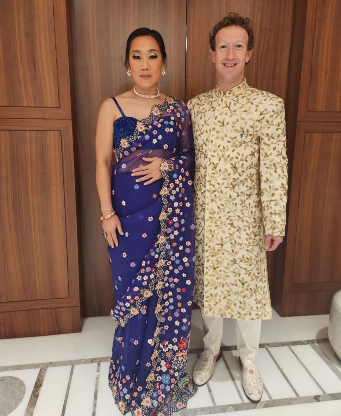 Bóc giá trang phục vợ chồng ông chủ Facebook diện đến đám cưới nghìn tỷ: Dân mạng choáng ngợp độ chịu chơi của vị tỷ phú giản dị có tiếng - Ảnh 4.