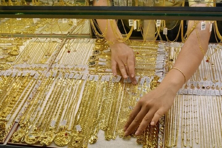 Giá vàng hôm nay 9/3: Tiếp tục tăng, lập kỷ lục mới - Ảnh 1. Giá vàng hôm nay 9/3: Tiếp tục tăng, lập kỷ lục mới - Ảnh 1.