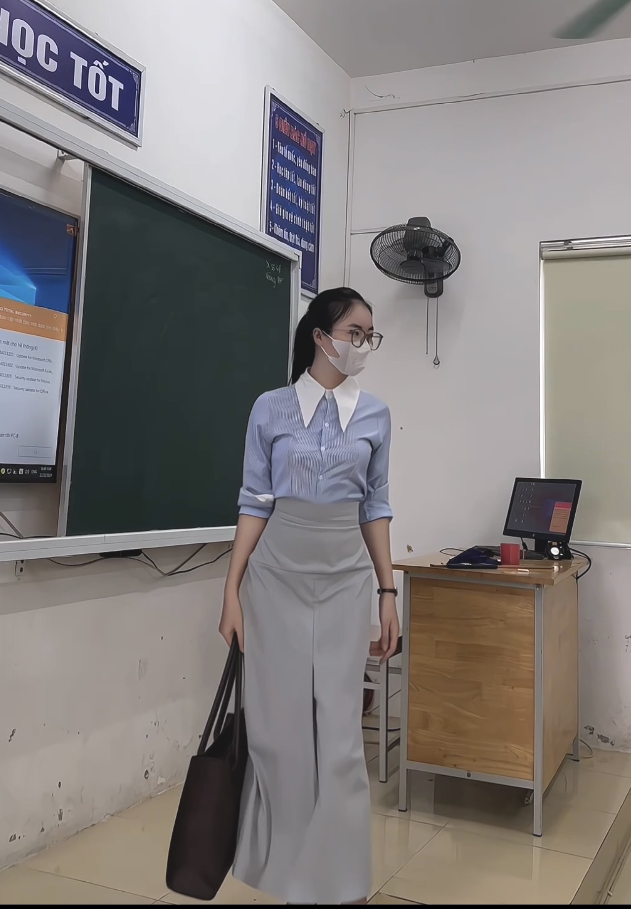 Cô giáo gây sốt với loạt outfit lên lớp cả tháng không trùng bộ nào: Mặc đẹp không đồng nghĩa dạy không tốt!- Ảnh 2. Cô giáo gây sốt với loạt outfit lên lớp cả tháng không trùng bộ nào: Mặc đẹp không đồng nghĩa dạy không tốt!- Ảnh 2.