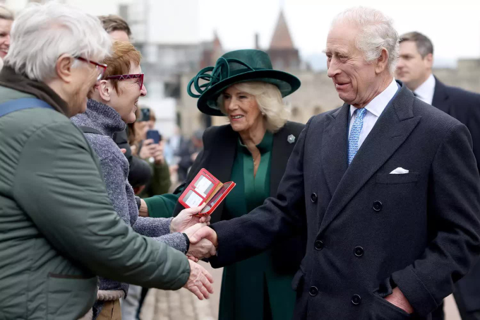 Hoàng gia Anh dự Lễ phục sinh vắng bóng Kate và William, trạng thái của Vua Charles sau hơn 1 tháng chữa trị ung thư được hé lộ - Ảnh 3.