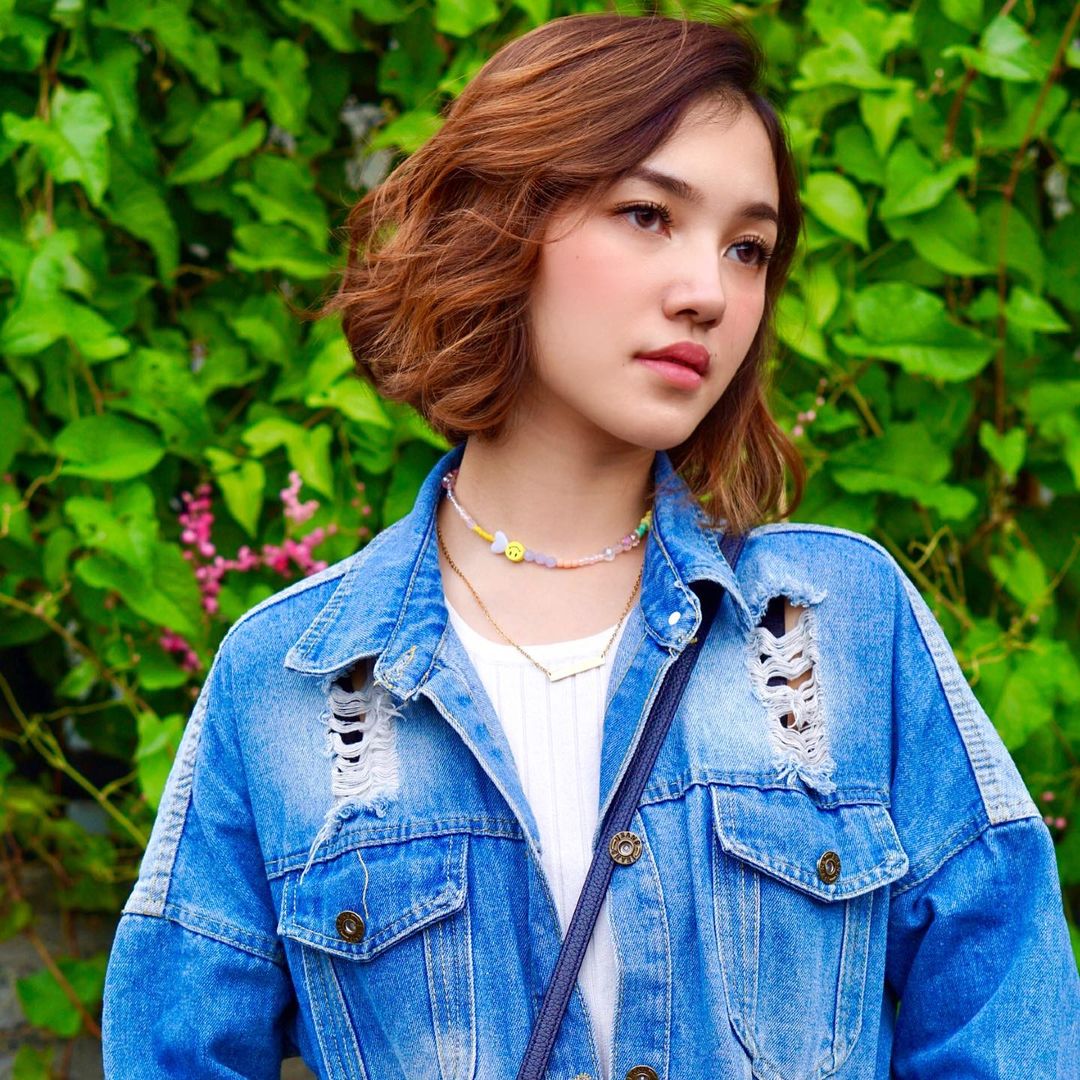 Nữ ca sĩ qua đời ở tuổi 23, nguyên nhân tương tự cái chết của chị gái song sinh vào 4 năm trước - Ảnh 5. Nữ ca sĩ qua đời ở tuổi 23, nguyên nhân tương tự cái chết của chị gái song sinh vào 4 năm trước - Ảnh 5.