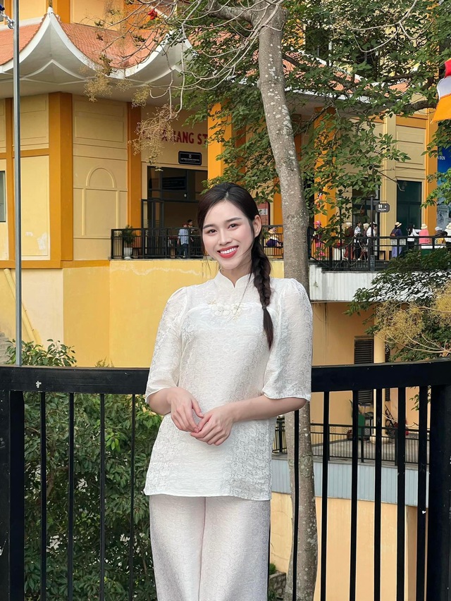 Hoa hậu Đỗ Hà tung ảnh mặc váy cưới, chuẩn bị theo bạn trai thiếu gia về dinh? - Ảnh 8.