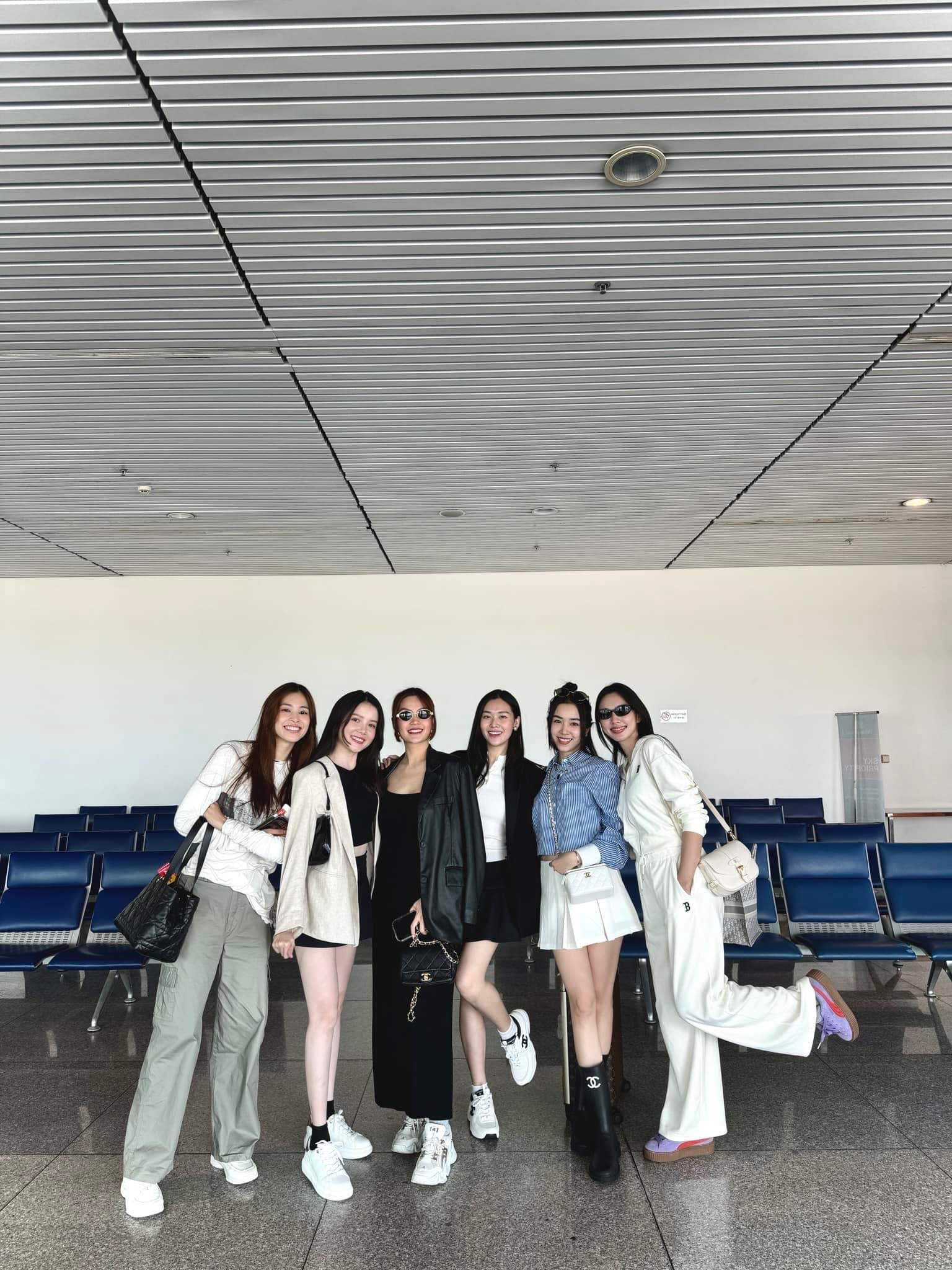 Hoa hậu Thuỳ Tiên cùng hội bạn thân Hoa - Á hậu kéo nhau du lịch Hàn Quốc, khung hình quy tụ toàn visual khủng- Ảnh 2.