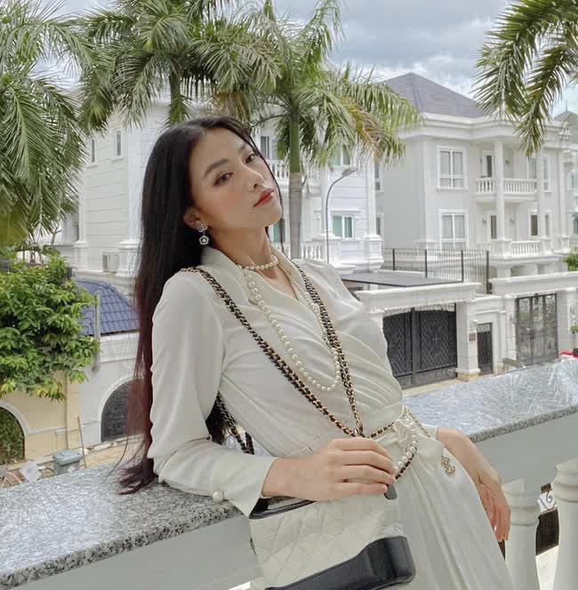 Cuộc sống hiện tại Hoa hậu Phương Khánh: Sở hữu biệt thự và penthouse, thành viên hội bạn thân của Hà Tăng - Ảnh 7.